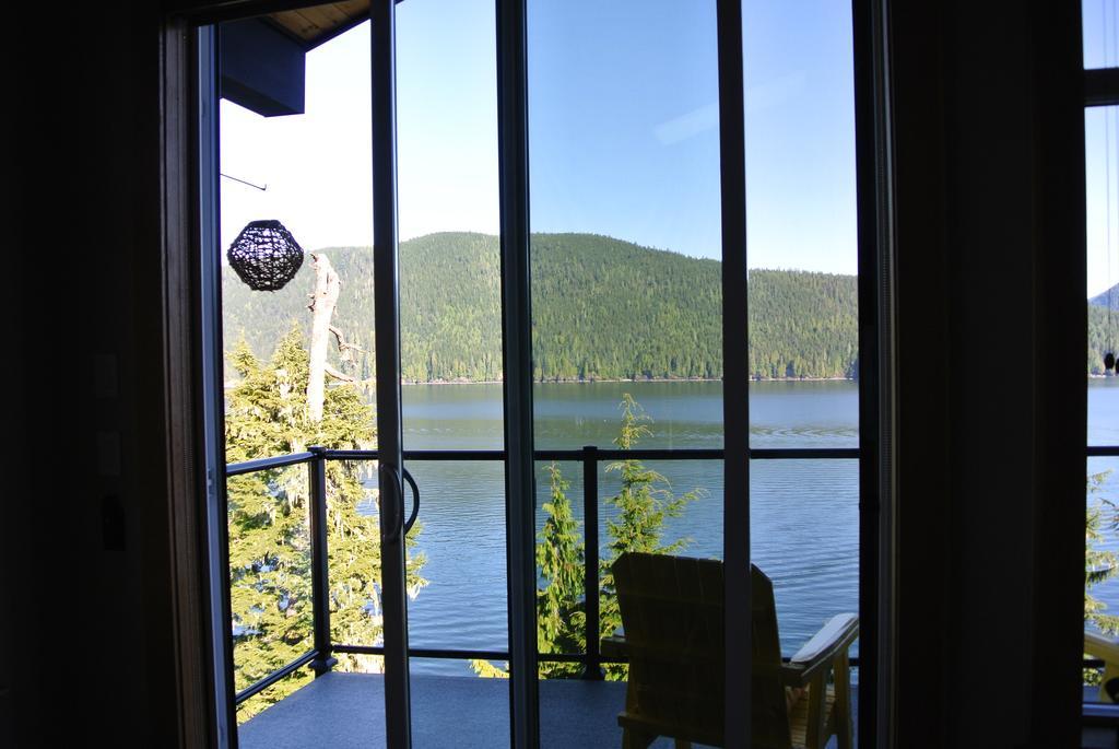 Bjørn Holm Villa Port Renfrew Eksteriør bilde